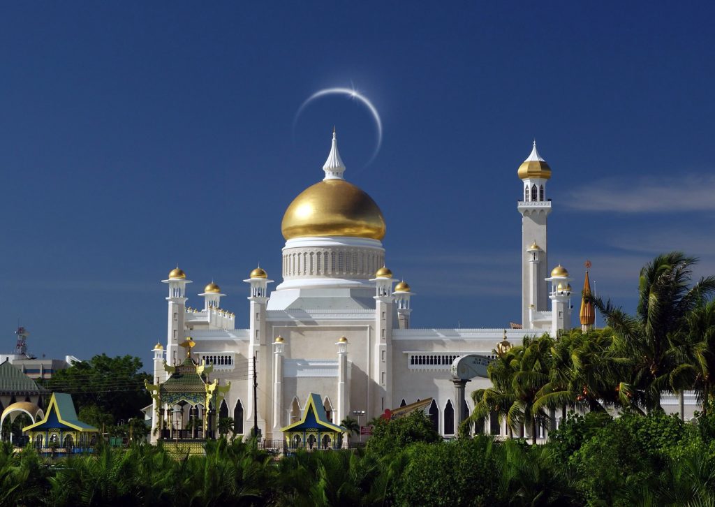 مسجد السلطان عمر علي سيف الدين في بروناي